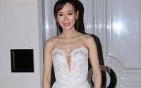 香港知名女星洗脱撒谎嫌疑当单亲妈妈多年经常熬夜直播赚钱